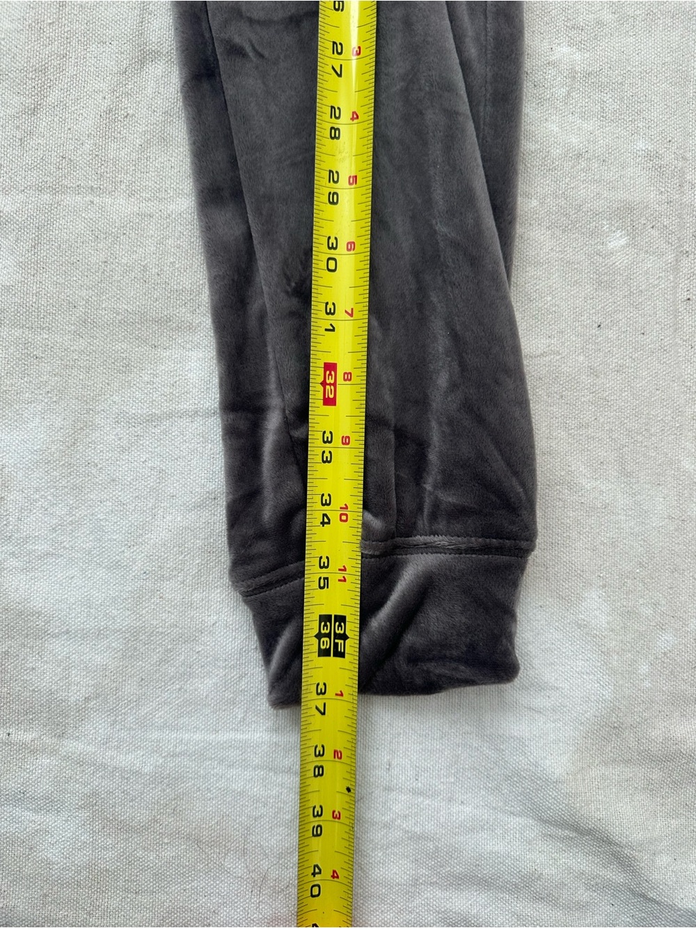 House Of Harlow 1960 Womens Small Gray Velour Joggers Lounge Casual Sweatpants - Picture 2 of 7